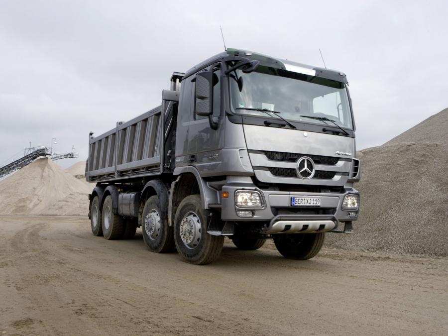  Mercedes-Benz Actros 4148 2009 года  (фото 12 из 25)